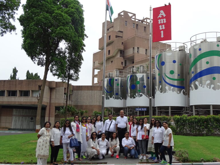 Millennium Mams' :: Amul, Factory Visit