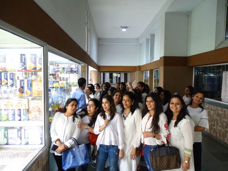 Millennium Mams' :: Amul, Factory Visit